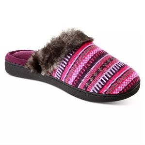 Women's Isotoner Fairisle slippers size small (6.5-7) - brand new in box